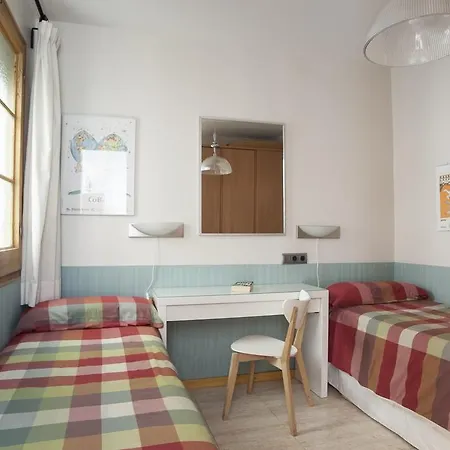 Aparteasy - Authentic Family Apartment Barcelona Exterior foto