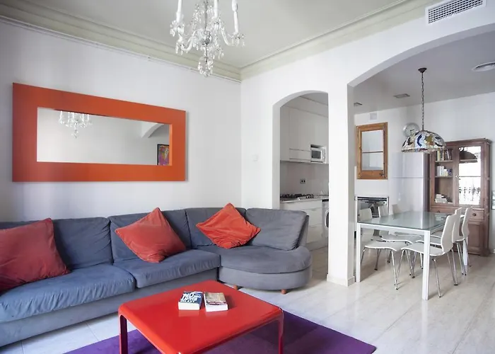 Aparteasy - Authentic Family Apartment